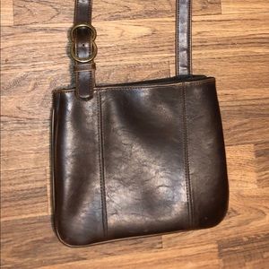 Long strap Liz Claiborne 👜